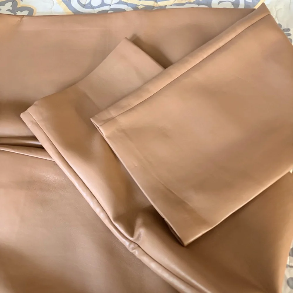 Wilfred Aritzia Melina Low Rise Brown Vegan leather Pants, 4 - Picture 10 of 13